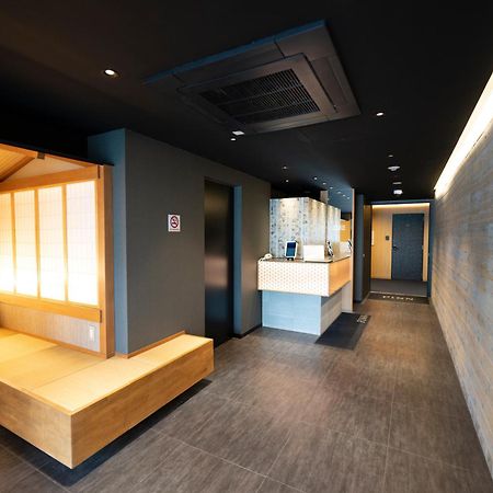 Pinn-S1E6 Sapporo Exteriör bild