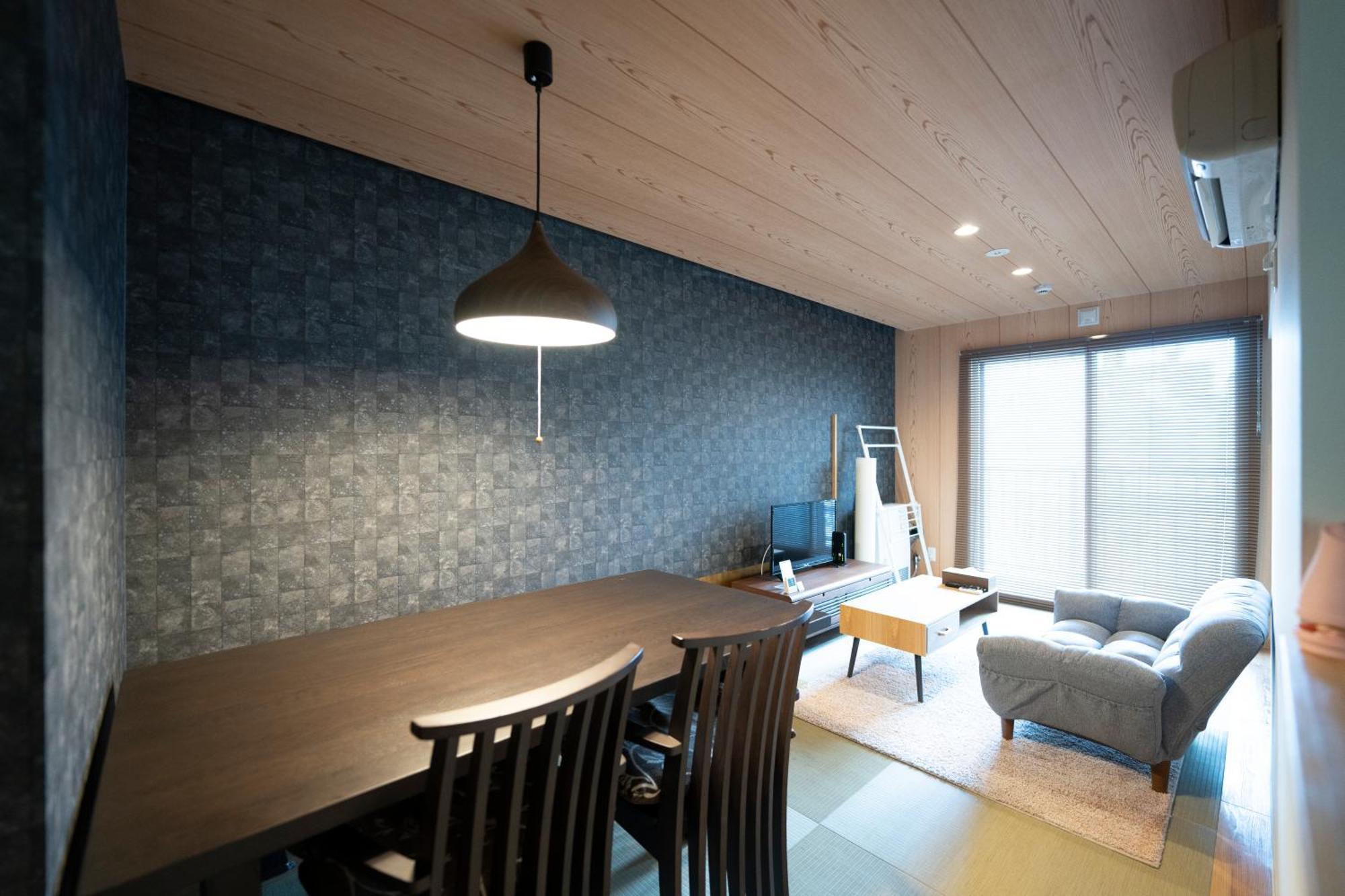 Pinn-S1E6 Sapporo Exteriör bild