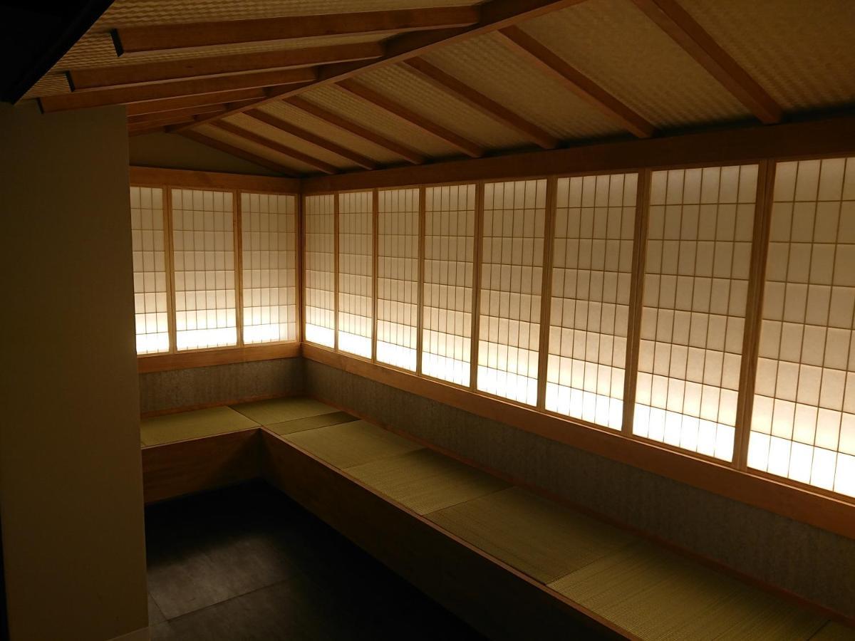 Pinn-S1E6 Sapporo Exteriör bild